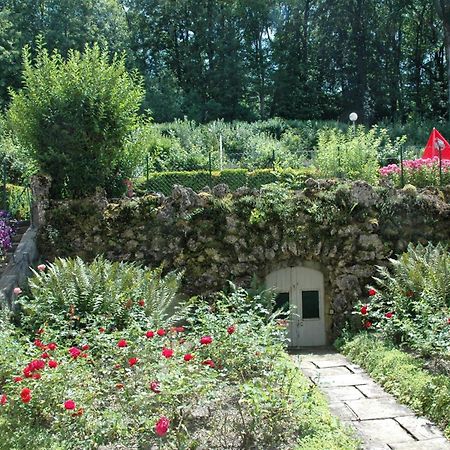 Hotel Et Studios D'Orfeuil Bourbonne-les-Bains Ngoại thất bức ảnh