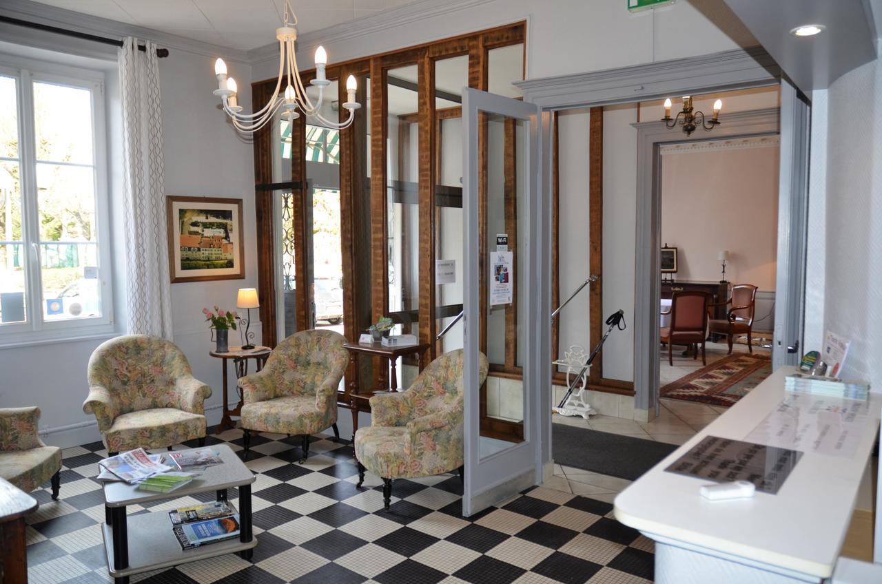 Hotel Et Studios D'Orfeuil Bourbonne-les-Bains Ngoại thất bức ảnh