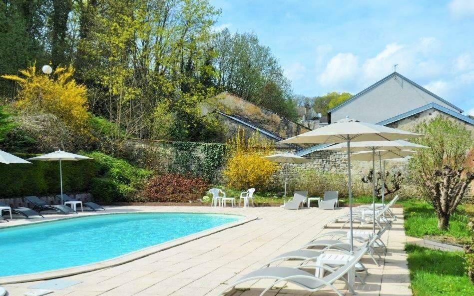 Hotel Et Studios D'Orfeuil Bourbonne-les-Bains Ngoại thất bức ảnh