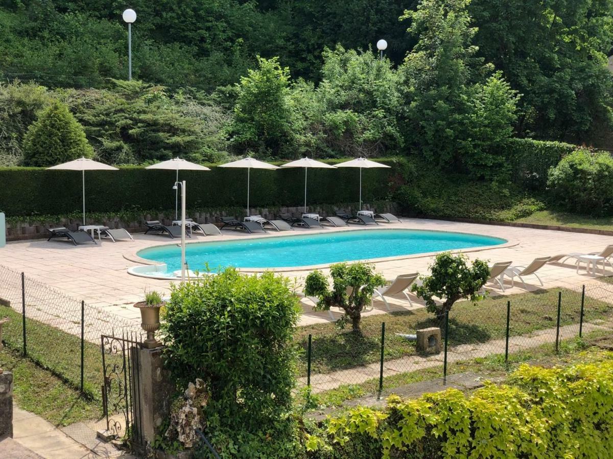Hotel Et Studios D'Orfeuil Bourbonne-les-Bains Ngoại thất bức ảnh